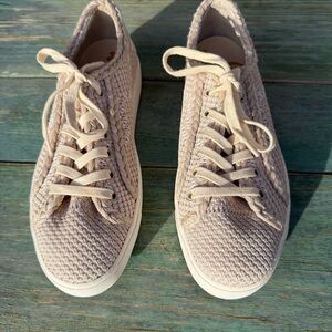 Sam Edelman Elena Knit Lace Up Sneakers in Beige 9.5
